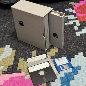 Lotus Metro 1.1 Box Set, Binder and Floppy Disks, Evaluation Copy, Circa 1988